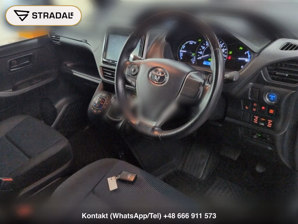 TOYOTA NOAH HYBRID X, miniaturka 4