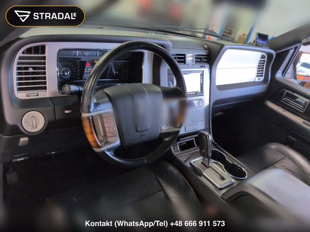 LINCOLN NAVIGATOR 4WD, miniaturka 4