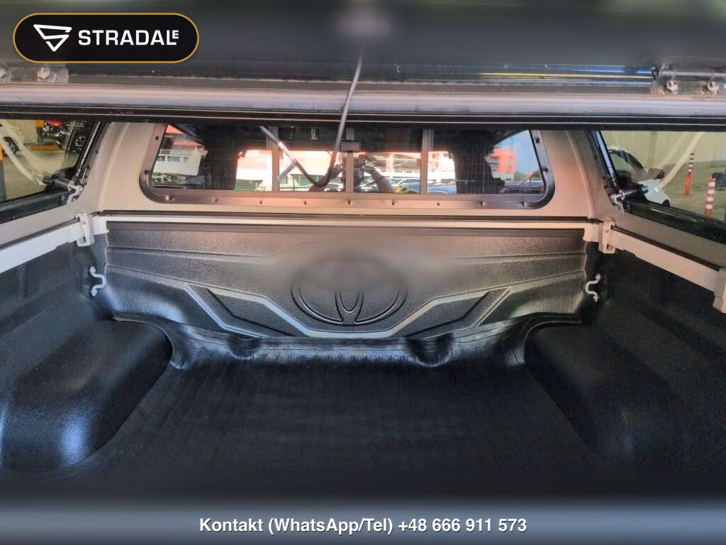 TOYOTA HILUX 4D 4WD Z GR SPORT, miniaturka 4