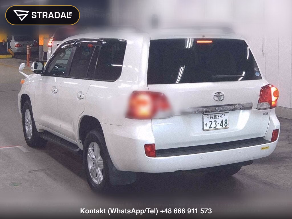TOYOTA LAND CRUISER 4WD AX, miniaturka 3