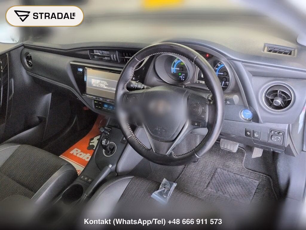 TOYOTA AURIS HYBRID, miniaturka 3