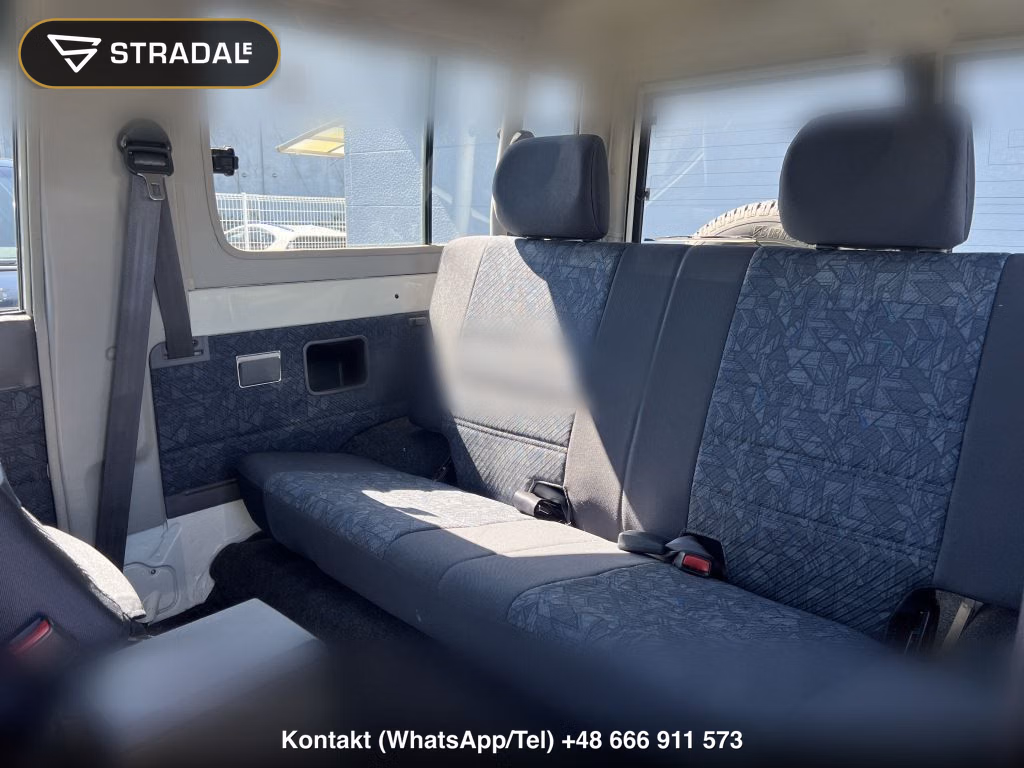 TOYOTA LAND CRUISER 70 3D 4WD ZX, miniaturka 11