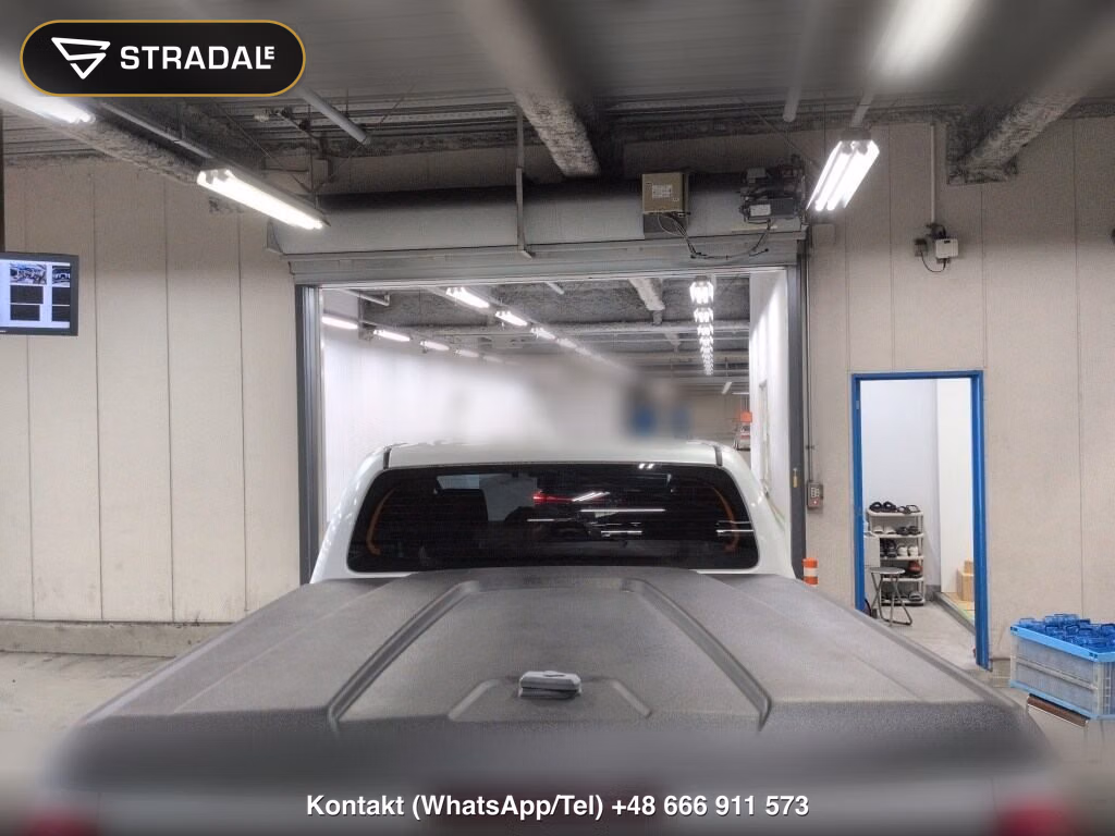 TOYOTA HILUX 4D 4WD Z GR SPORT, miniaturka 4