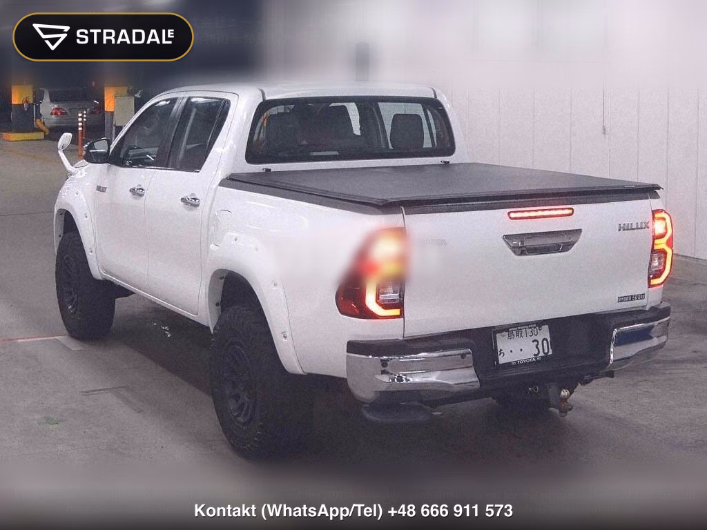 TOYOTA HILUX 4D 4WD Z, miniaturka 3