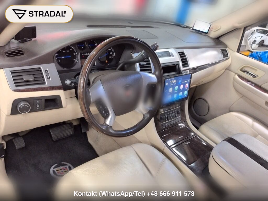 CADILLAC ESCALADE 4WD PLATINUM, miniaturka 4