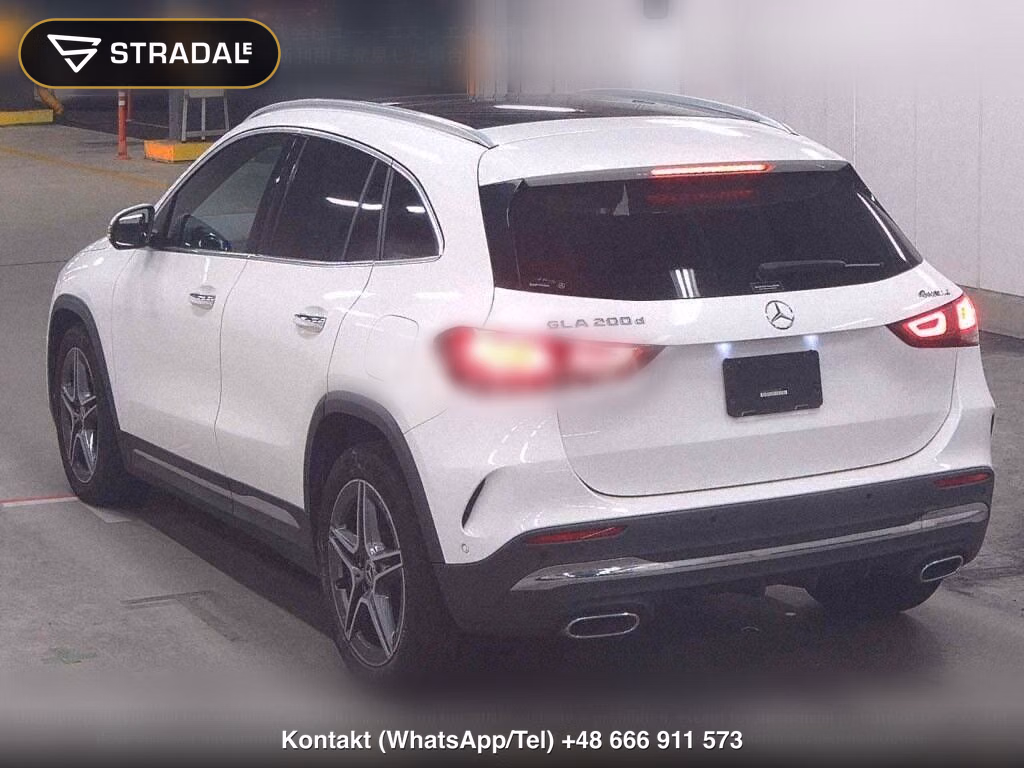 MERCEDES BENZ GLA-CLASS 4WD GLA200D 4MATIC AMG LINE, miniaturka 3