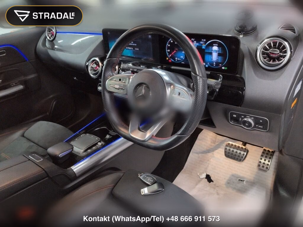 MERCEDES BENZ GLA-CLASS 4WD GLA200D 4MATIC AMG LINE, miniaturka 4