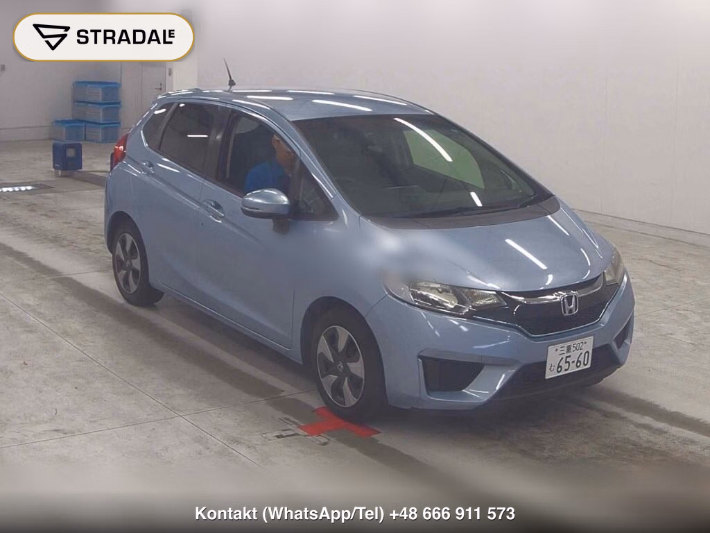 HONDA FIT HYBRID F PACKAGE 2015, aukcja z Japonii, zdjęcie 1