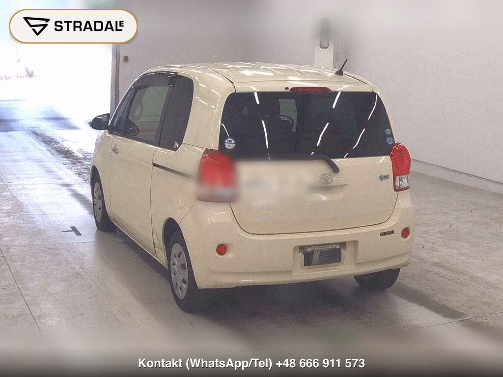 TOYOTA PORTE 4D X, miniaturka 3