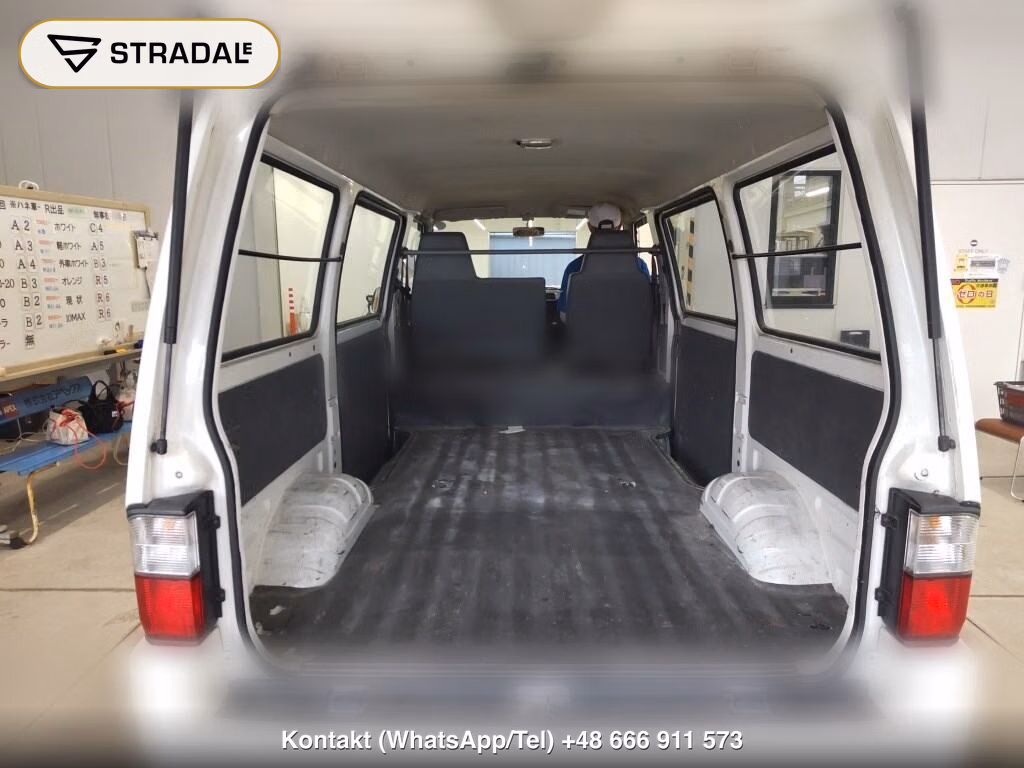 NISSAN VANETTE VAN 5D, miniaturka 4