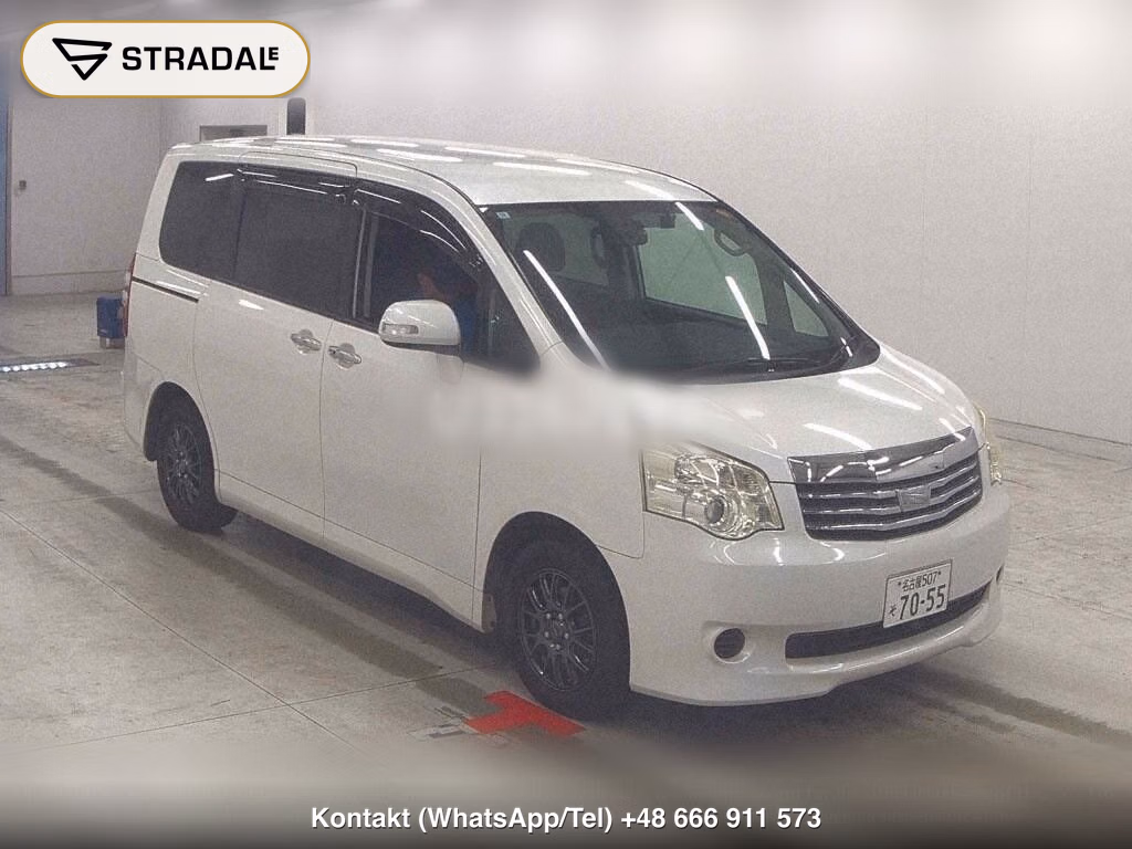 TOYOTA NOAH X, miniaturka 2