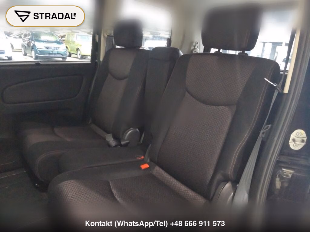 NISSAN SERENA 5D, miniaturka 7