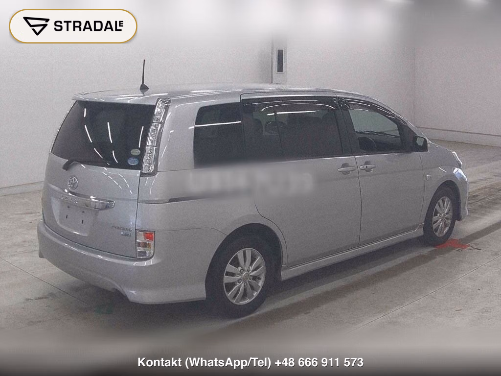 TOYOTA ISIS PLATANA, miniaturka 6