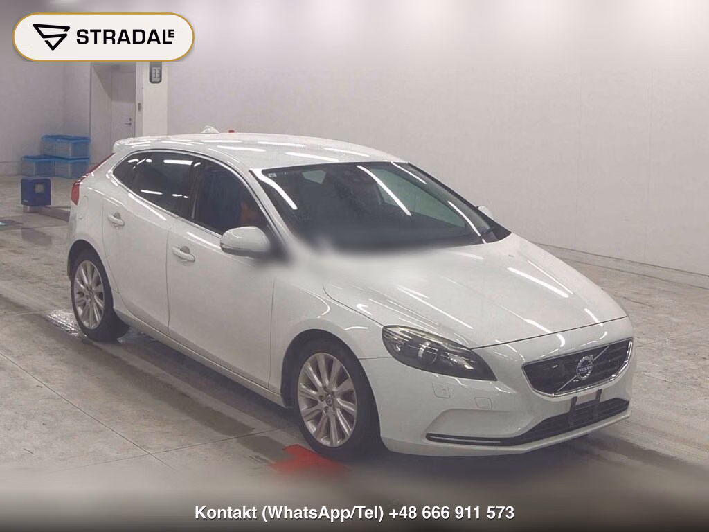 VOLVO V40 2013, aukcja z Japonii, zdjęcie 1