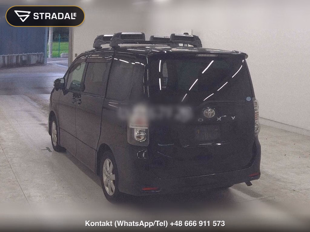 TOYOTA VOXY Z, miniaturka 3