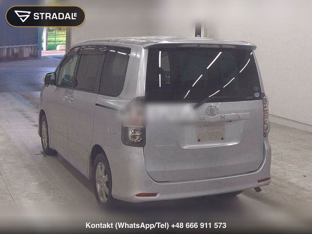 TOYOTA VOXY Z, miniaturka 3