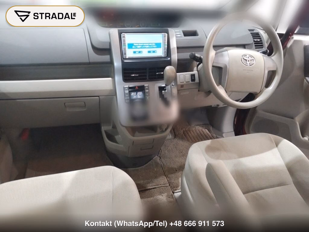 TOYOTA NOAH 4WD X, miniaturka 4