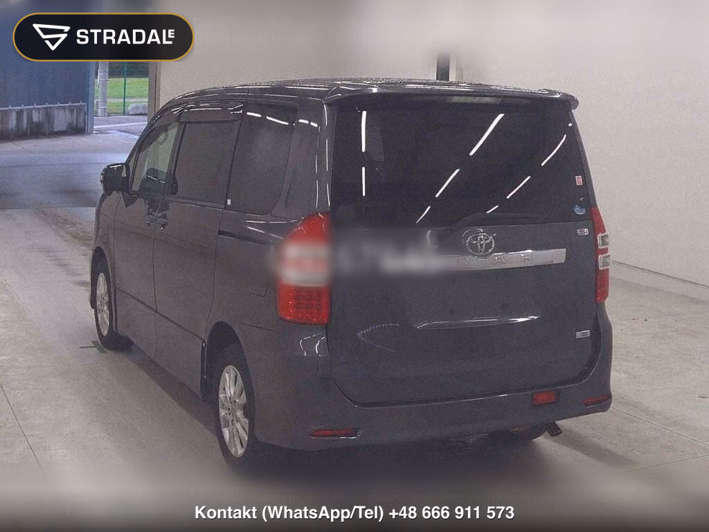 TOYOTA NOAH 4WD SI, miniaturka 3