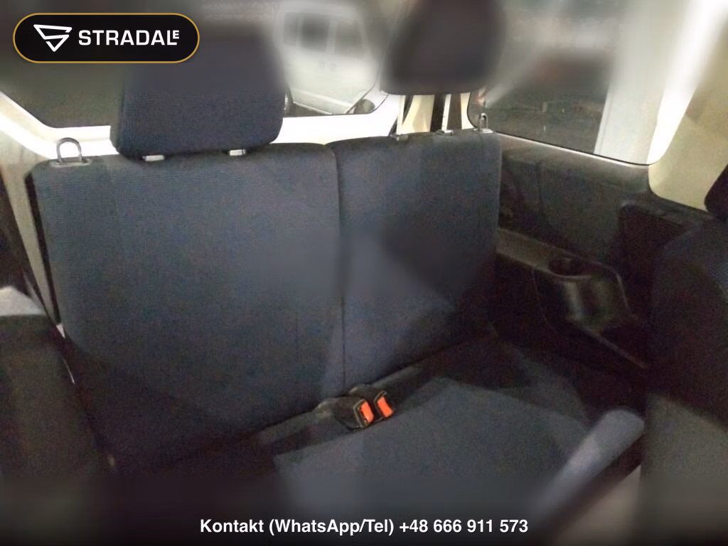 NISSAN KIX 3D 4WD RX, miniaturka 7