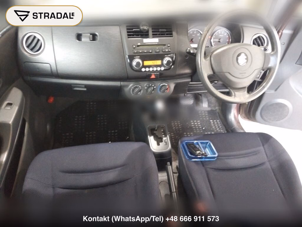 SUZUKI CERVO 5D G LIMITED, miniaturka 4