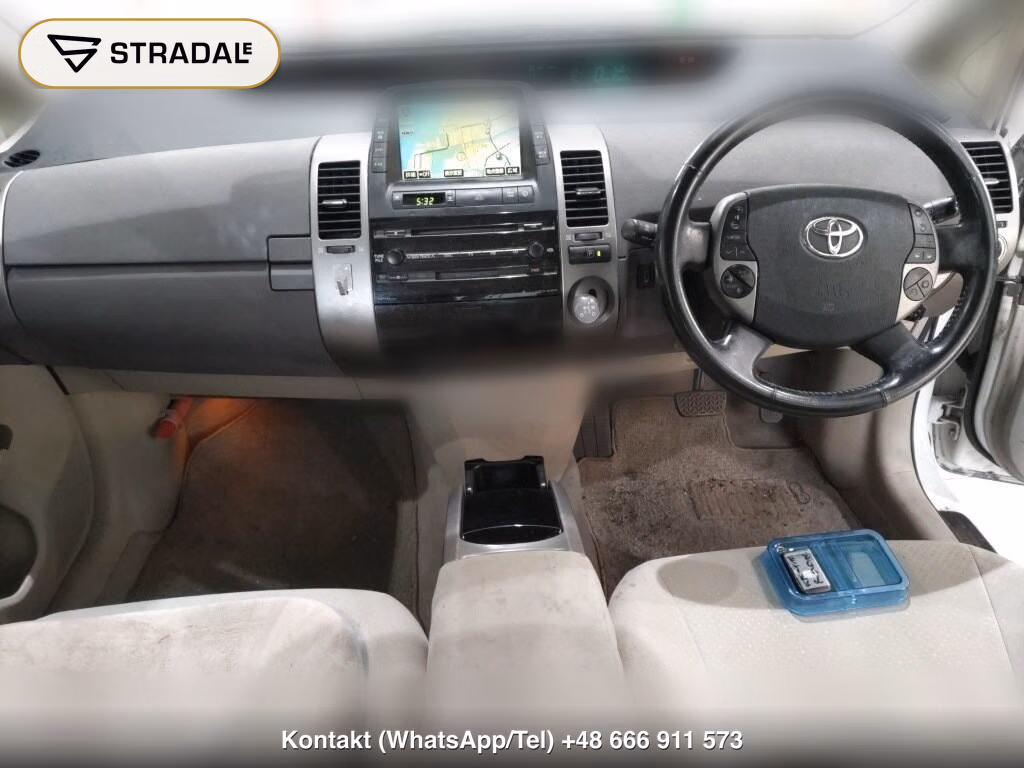 TOYOTA PRIUS 5D, miniaturka 4