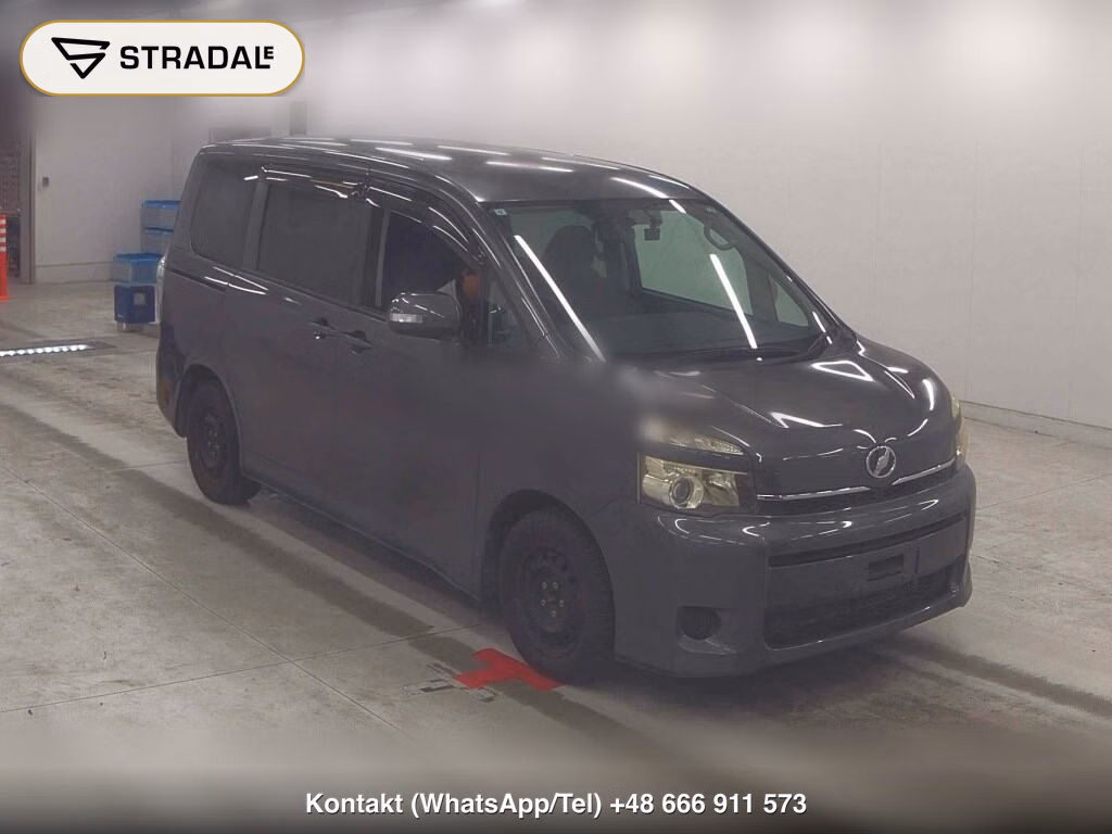 TOYOTA VOXY 2010, aukcja z Japonii, zdjęcie 1