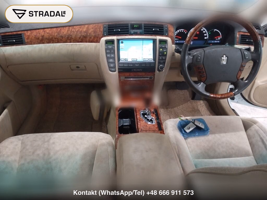 TOYOTA CROWN 4D, miniaturka 4