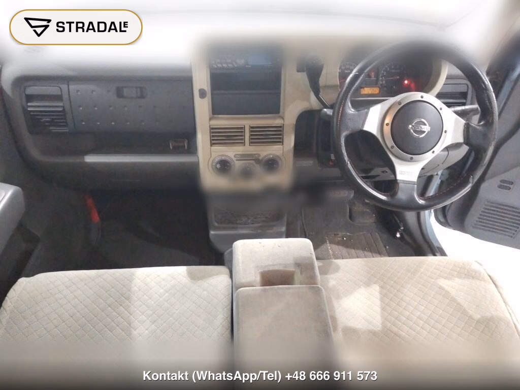 NISSAN CUBE, miniaturka 4