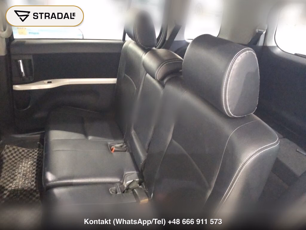 TOYOTA ISIS PLATANA V SELECTION WHITE INTERIOR PACKA, miniaturka 7