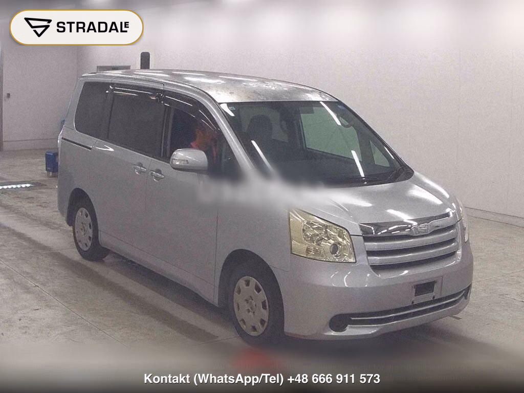 TOYOTA NOAH X, miniaturka 2