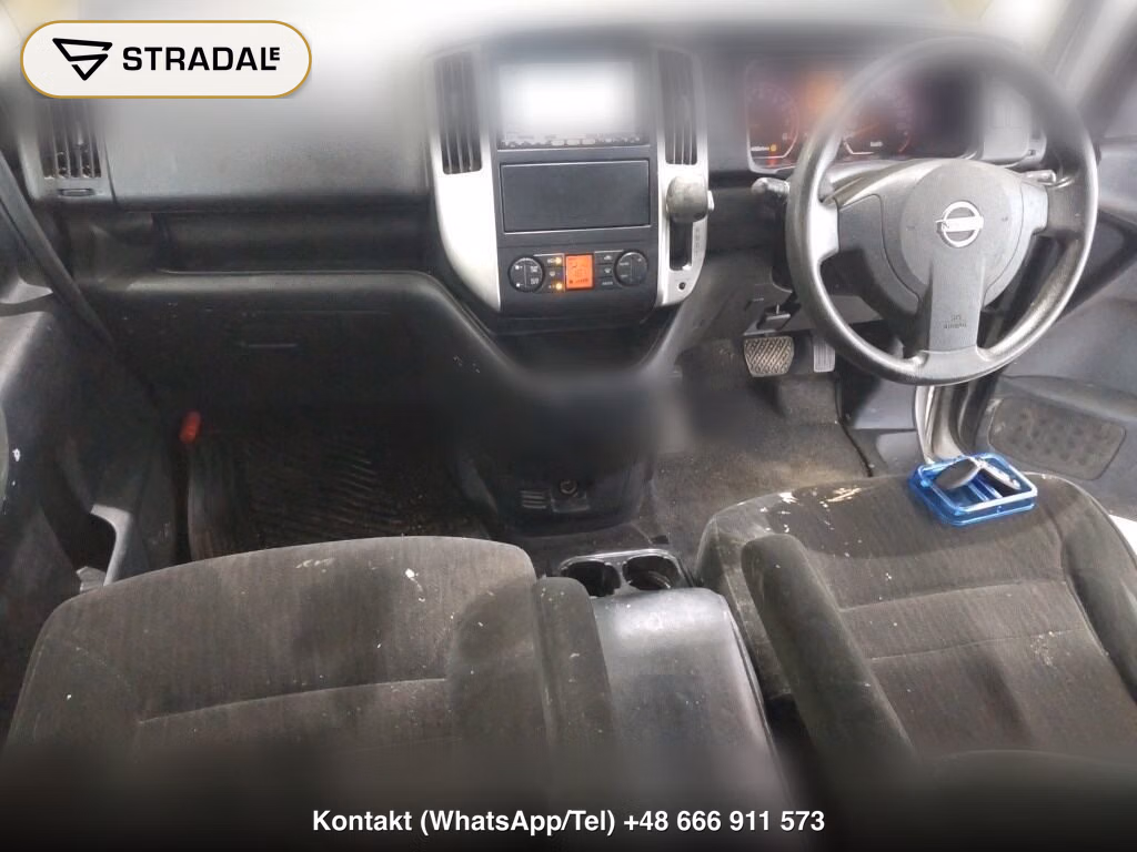NISSAN SERENA 5D 20S, miniaturka 4