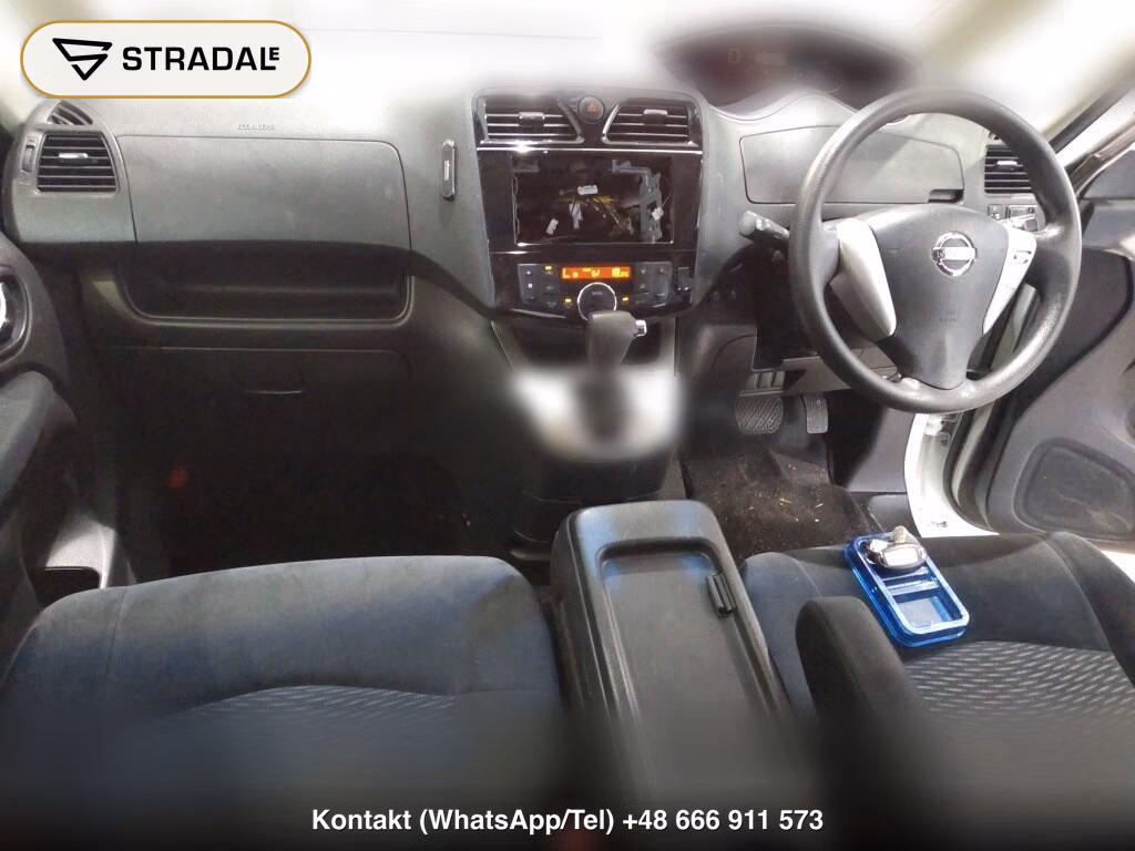 NISSAN SERENA 5D, miniaturka 4