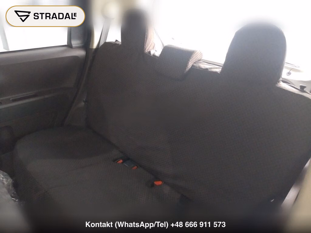 TOYOTA PORTE 4D X, miniaturka 7