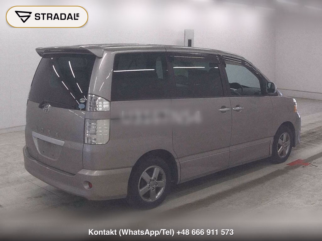 TOYOTA VOXY, miniaturka 6