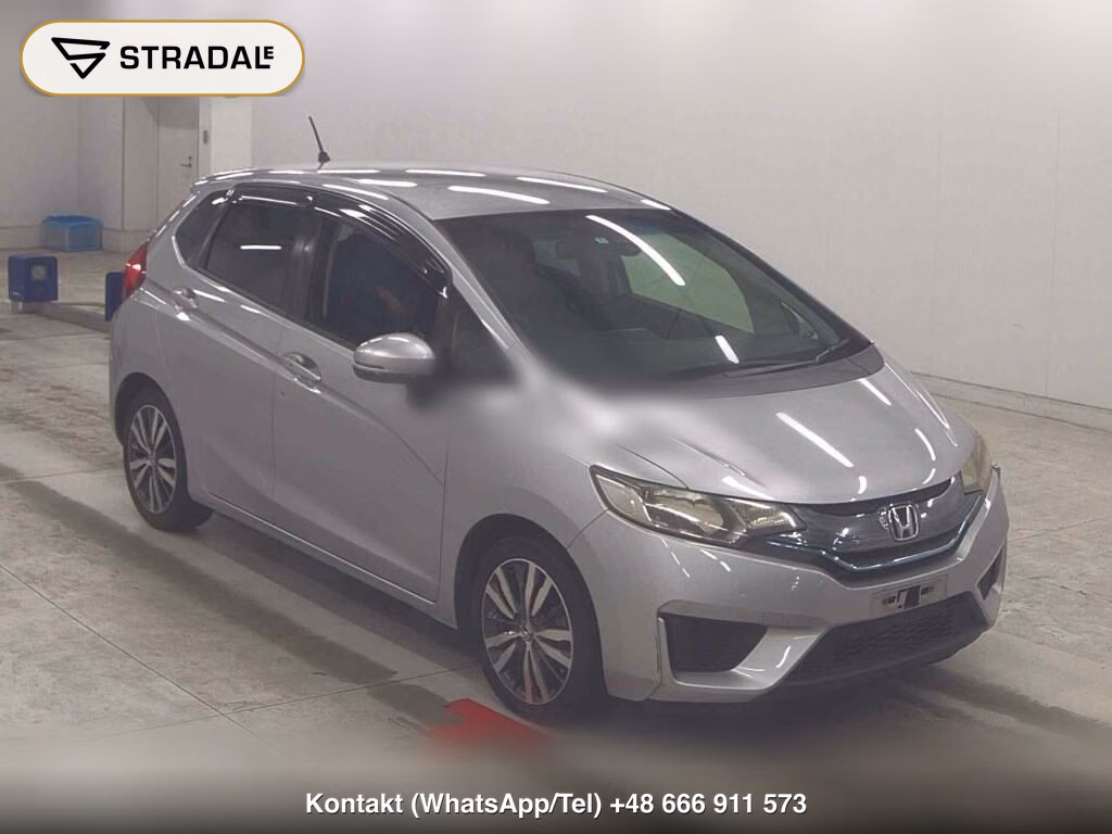 HONDA FIT HYBRID F PACKAGE 2015, aukcja z Japonii, zdjęcie 1
