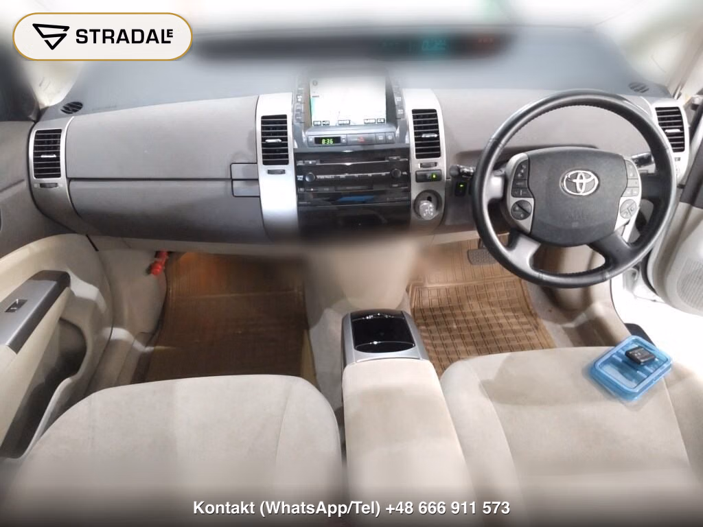 TOYOTA PRIUS 5D G, miniaturka 4