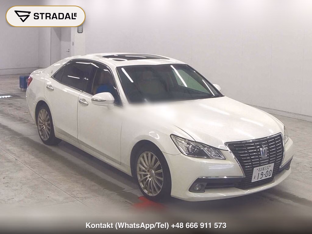 TOYOTA CROWN 4D ROYAL SALOON 2015, aukcja z Japonii, zdjęcie 1