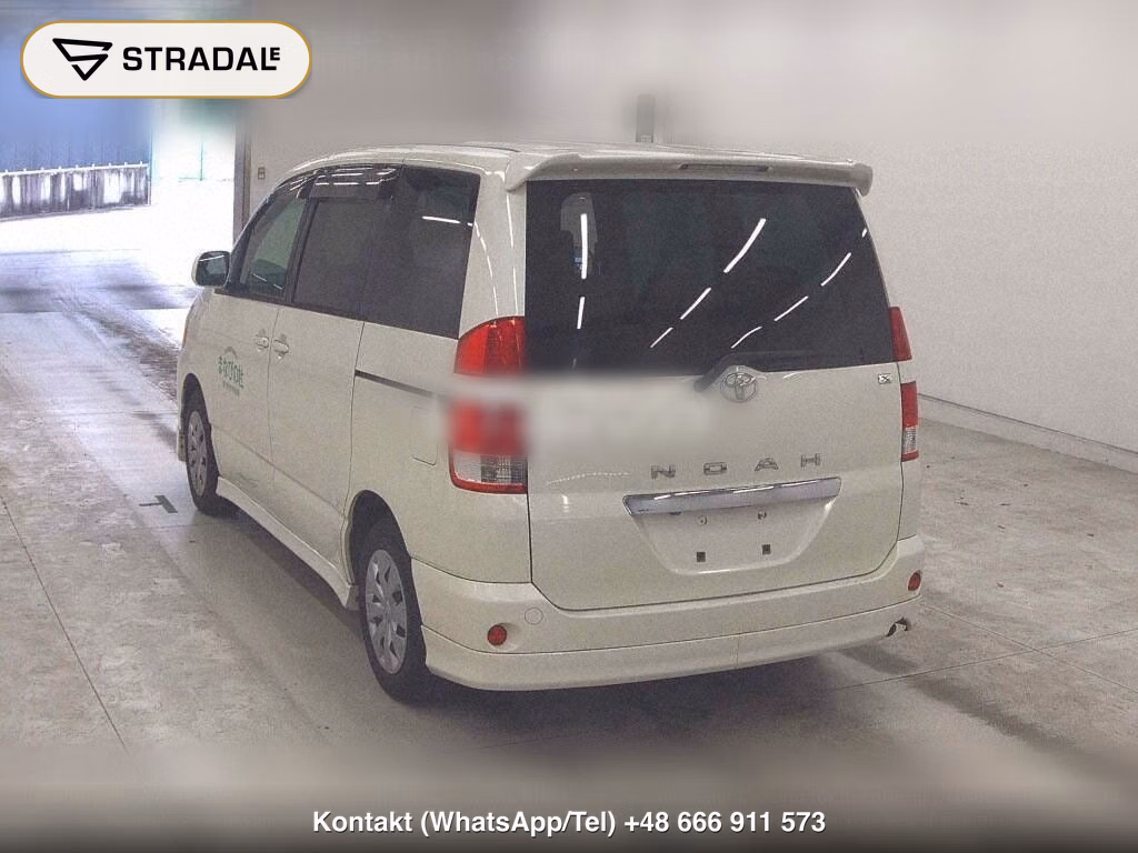 TOYOTA NOAH X, miniaturka 3