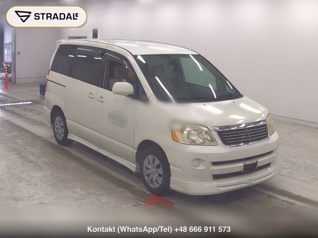 TOYOTA NOAH X 2005, aukcja z Japonii, zdjęcie 1