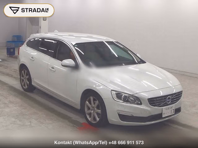VOLVO V60 CROSS COUNTRY D4 SE 2016, samochód z aukcji Japonii