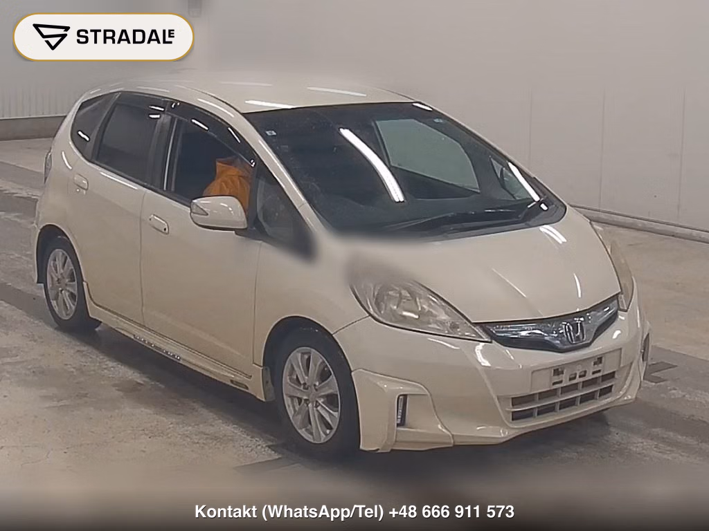 HONDA FIT HYBRID NAVI PREMIUM SELECTION 2011, aukcja z Japonii, zdjęcie 1