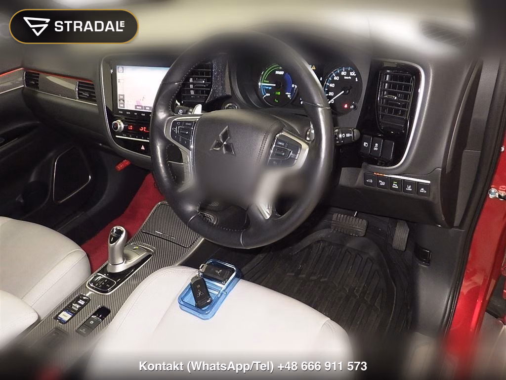 MITSUBISHI OUTLANDER PHEV 4WD G PLUS PACKAGE, miniaturka 4