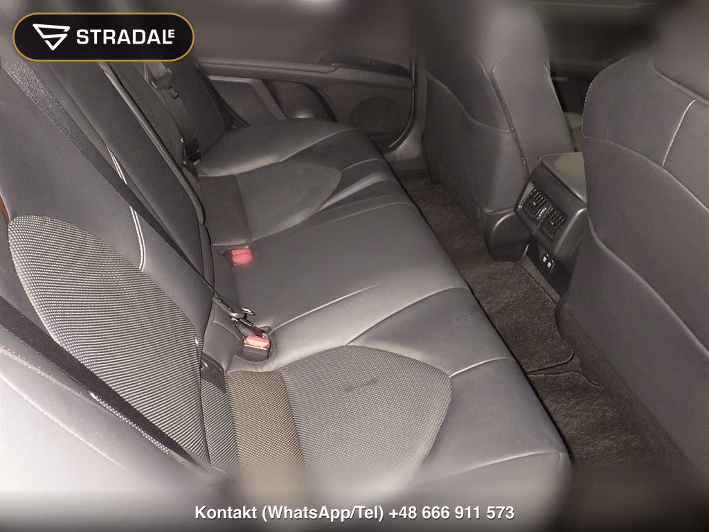 TOYOTA CAMRY 4D G LEATHER PACKAGE, miniaturka 7