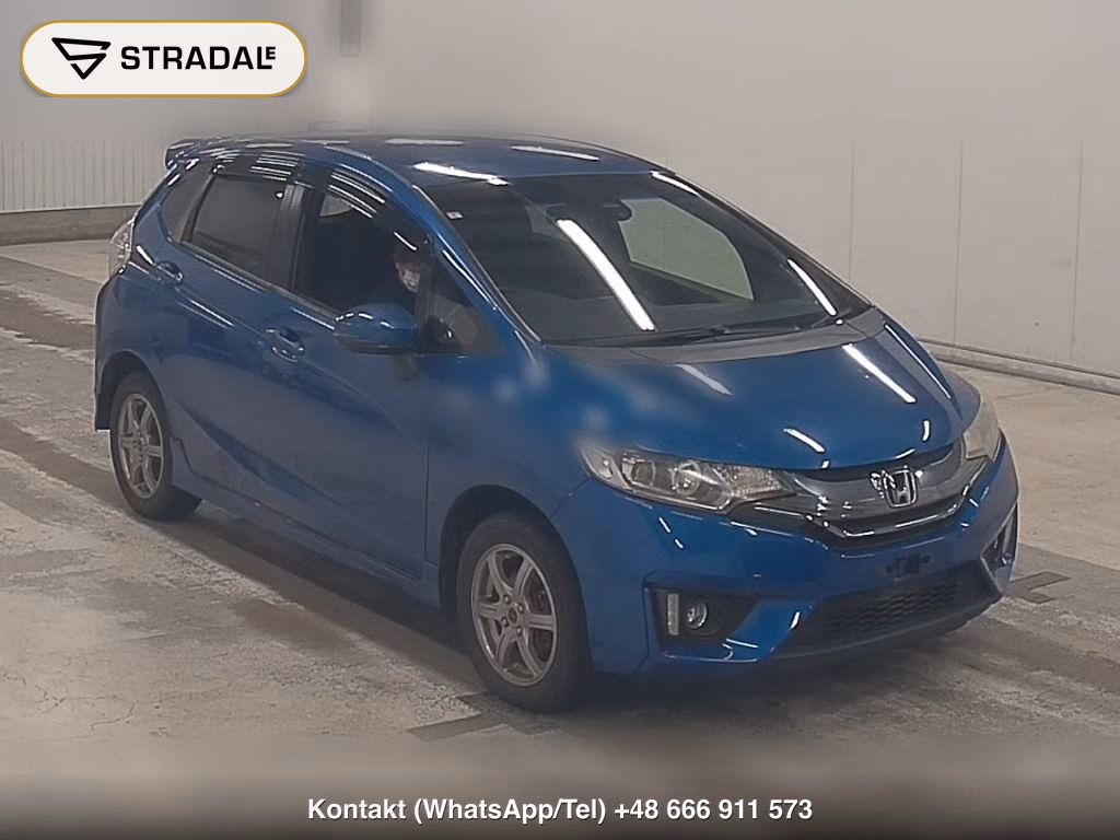HONDA FIT HYBRID 4WD S PACKAGE 2015, aukcja z Japonii, zdjęcie 1