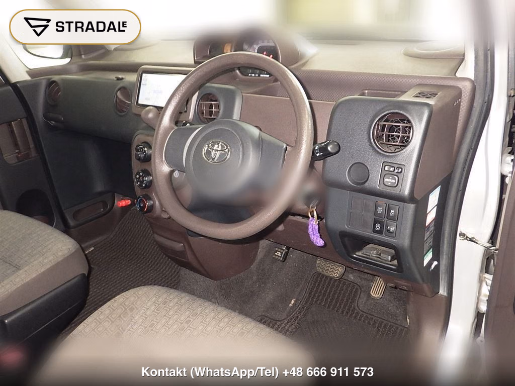 TOYOTA PORTE 4D X, miniaturka 4