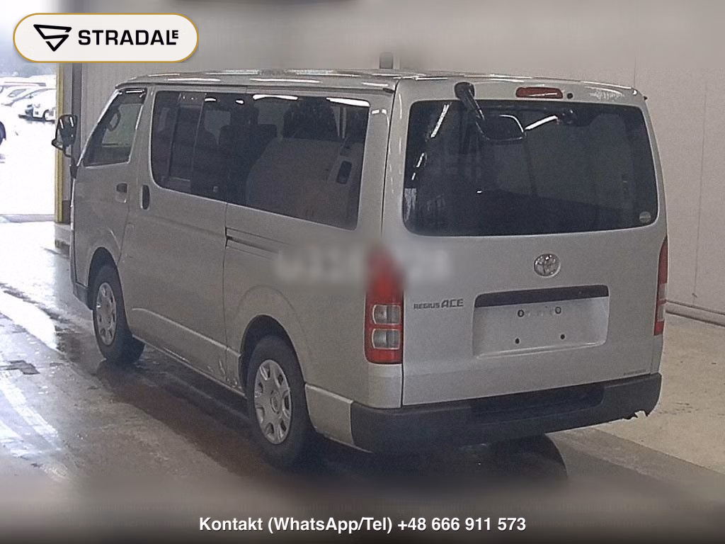 TOYOTA HIACE VAN 4D 4WD DX, miniaturka 3