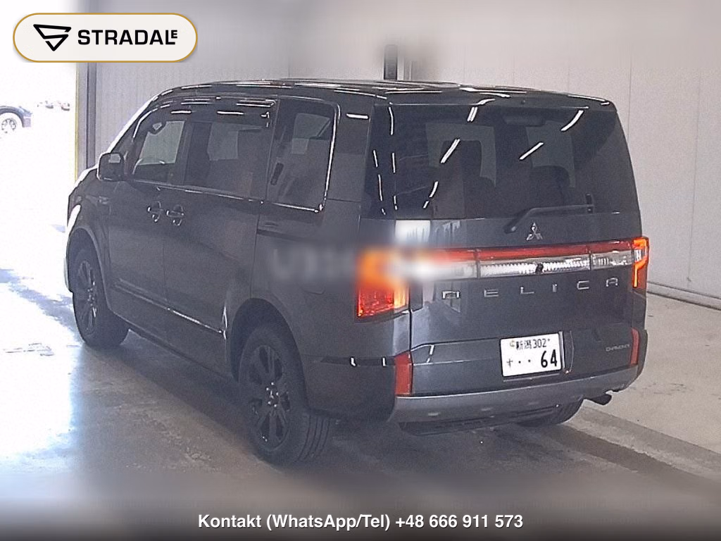 MITSUBISHI DELICA D:5 4WD CHAMONIX, miniaturka 3