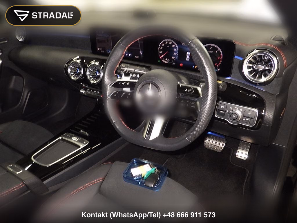 MERCEDES BENZ CLA-CLASS CLA200D AMG LINE PACKAGE, miniaturka 4