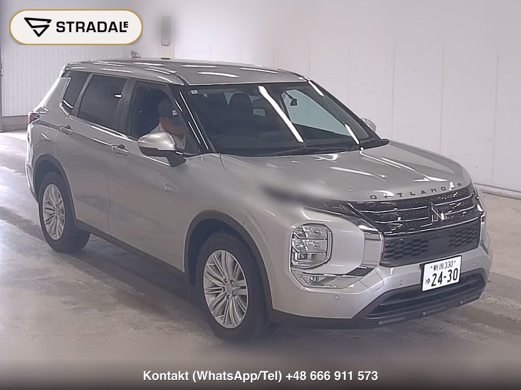 MITSUBISHI OUTLANDER PHEV 4WD M 2022, aukcja z Japonii, zdjęcie 1