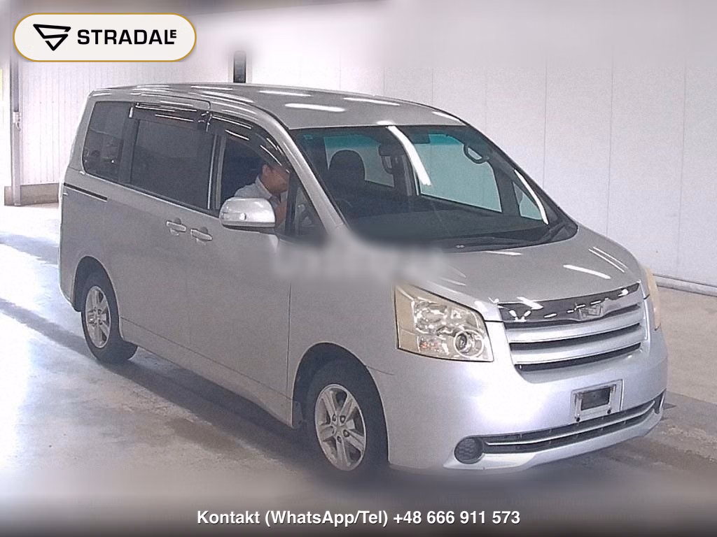 TOYOTA NOAH X, miniaturka 2